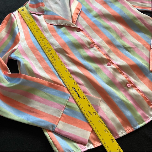 BOOHOO Women’s Satin Pajama Set Long Sleeve Top and Shorts Size 6 Medium - Picture 7 of 16